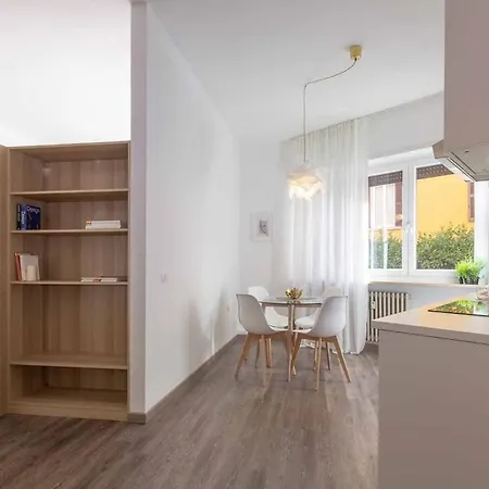 Appartement Tra 2 Borghi - Alessandro Noli - House 2 Bergamo
