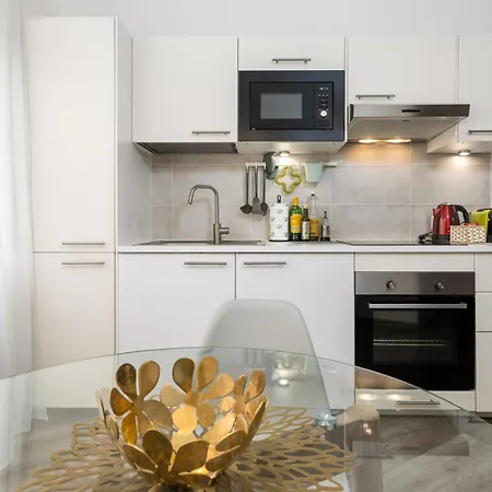 Lägenhet Tra 2 Borghi - Alessandro Noli - House 2